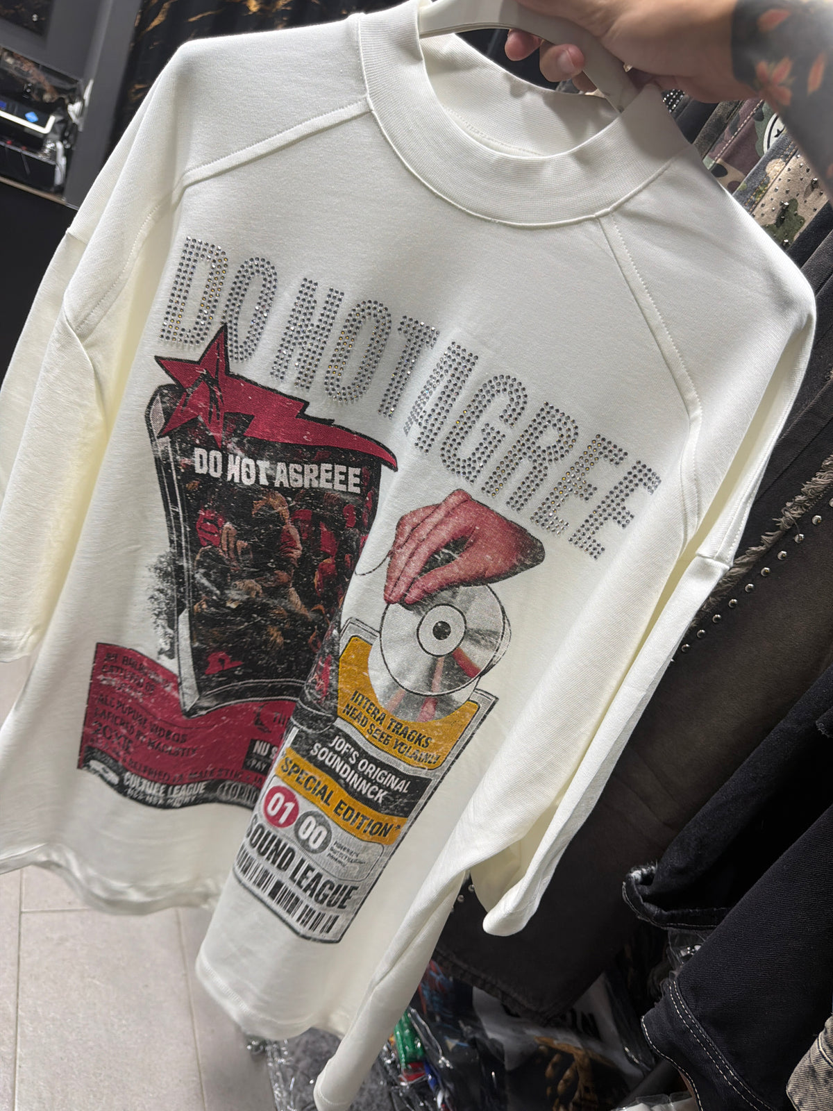 T-SHIRT DO NOT TOUR