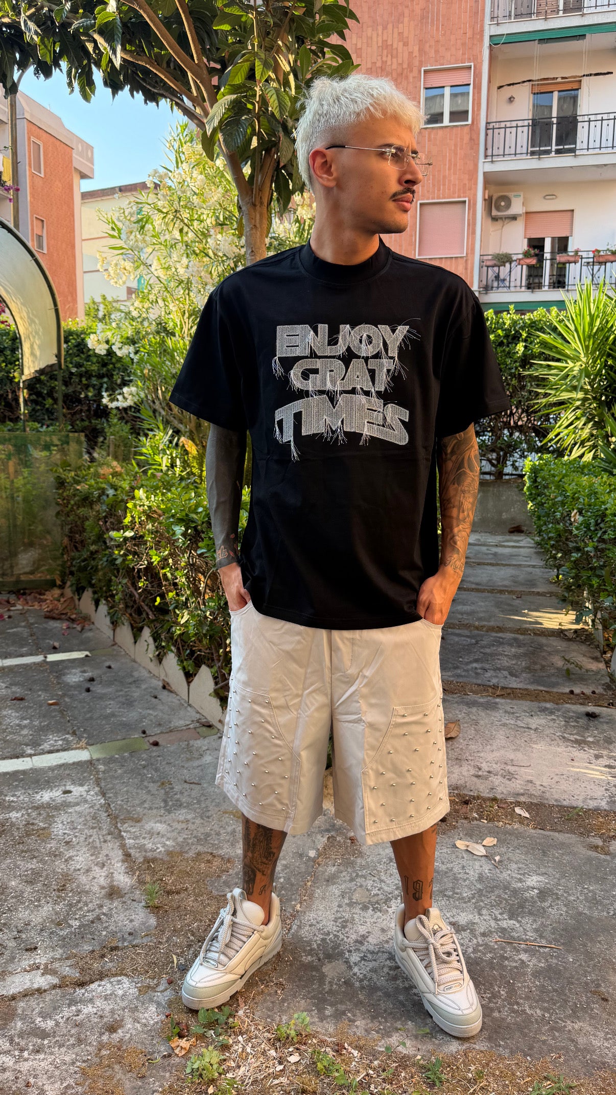 T-SHIRT ENJOY