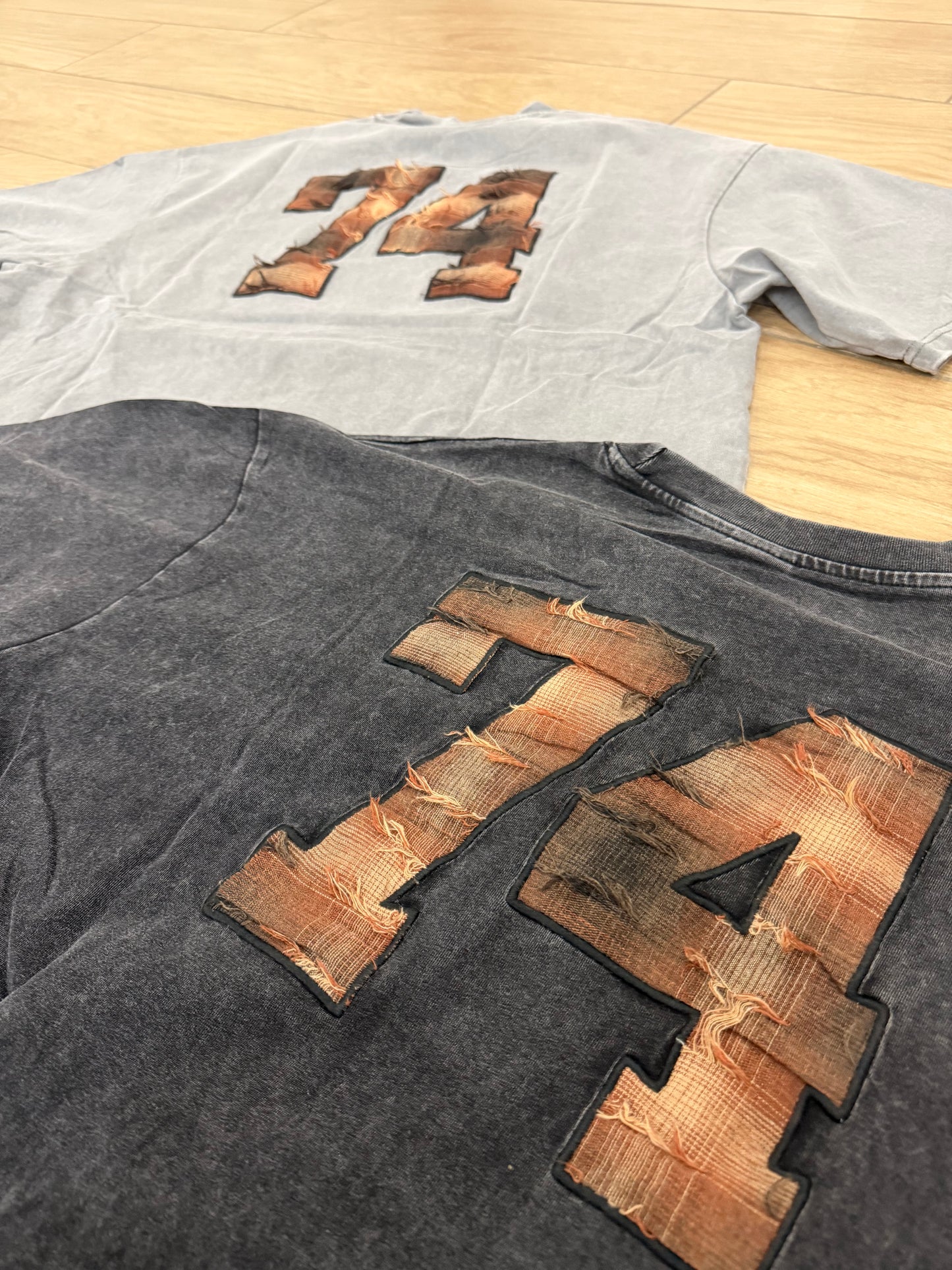 T-SHIRT 74