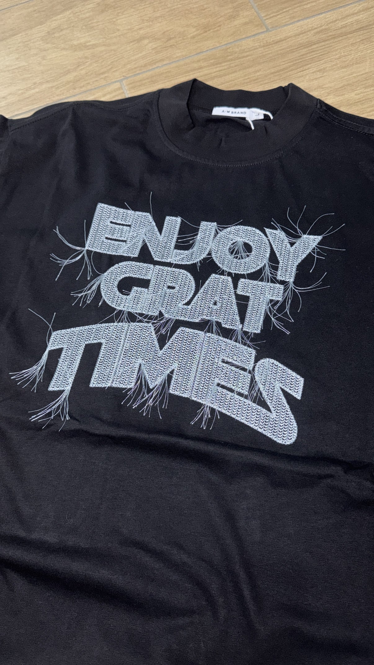 T-SHIRT ENJOY