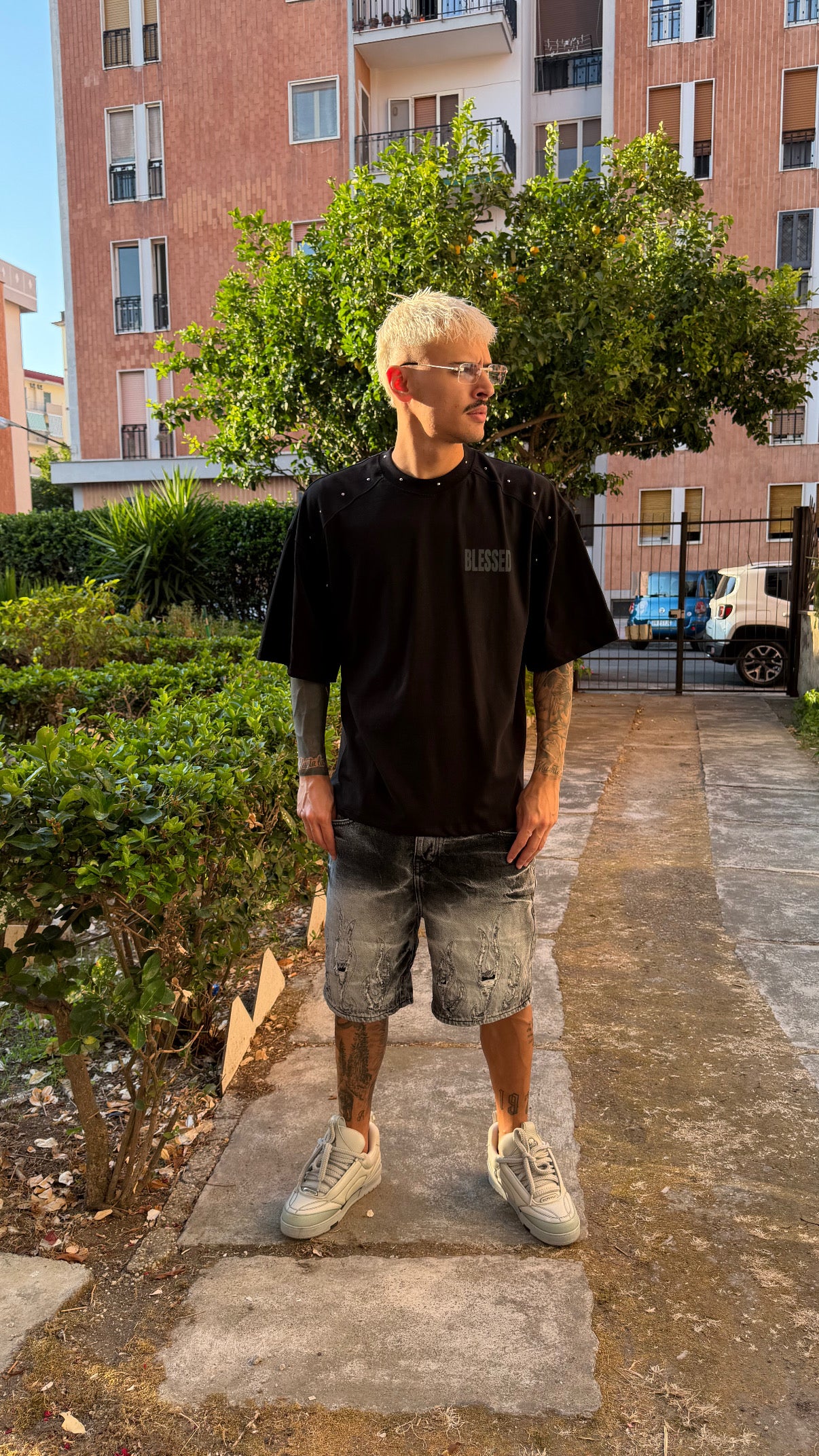 T-SHIRT BLESSED PAPER black