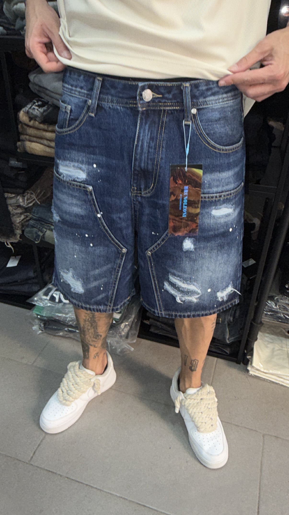 SHORT BLUE LV